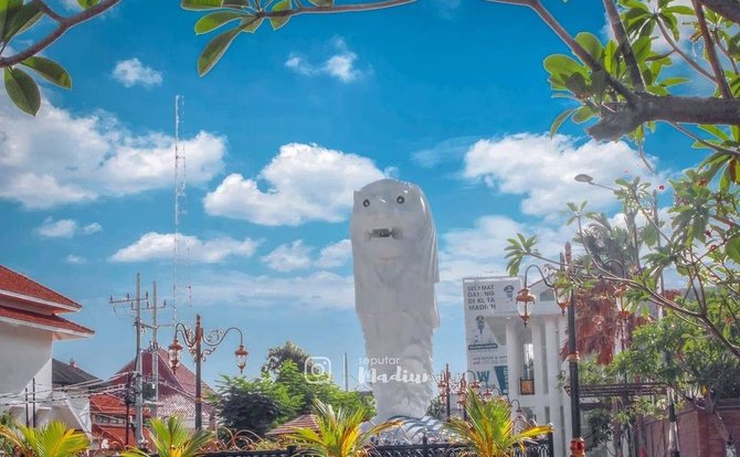 Detail Patung Merlion Terdapat Di Kota Nomer 18