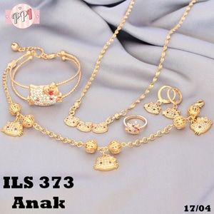 Detail Perhiasan Emas Hello Kitty Nomer 32