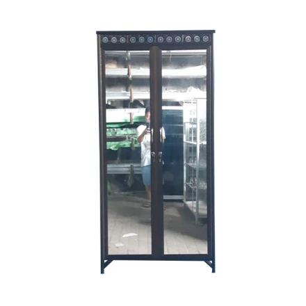Detail Pintu Putar Kaca Nomer 43