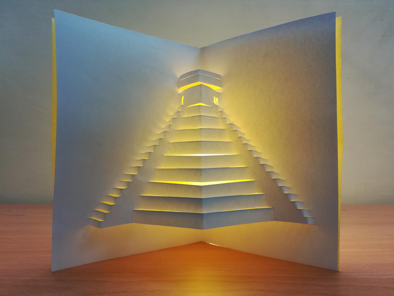 Detail Pop Up Pyramid Template Koleksi Nomer 9
