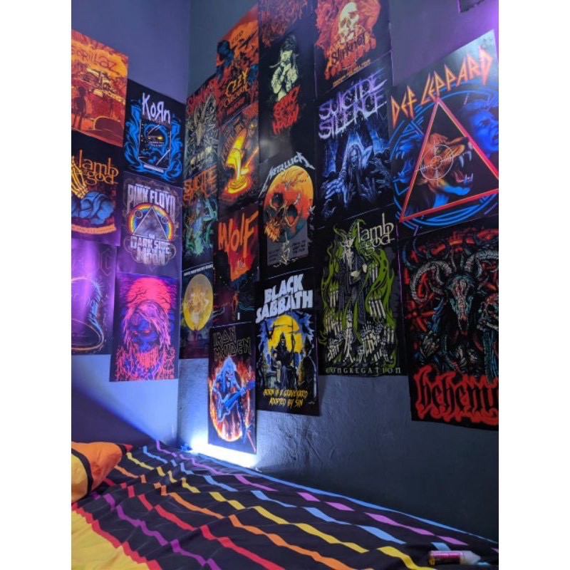 Detail Poster Keren Untuk Kamar Nomer 19