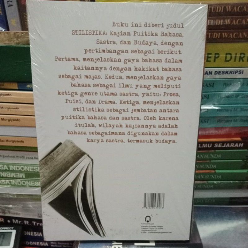 Detail Puisi Buku Adalah Jembatan Ilmu Nomer 10