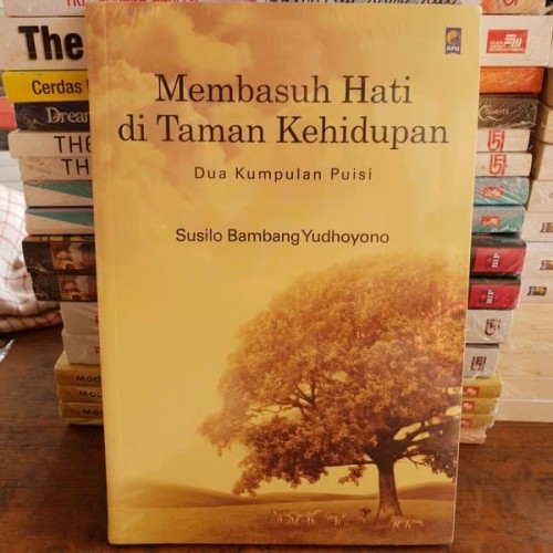 Detail Puisi Buku Adalah Jembatan Ilmu Nomer 23