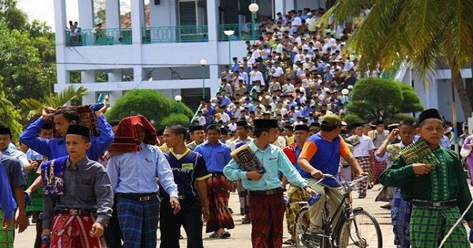 Detail Puisi Untuk Anakku Di Pesantren Nomer 29