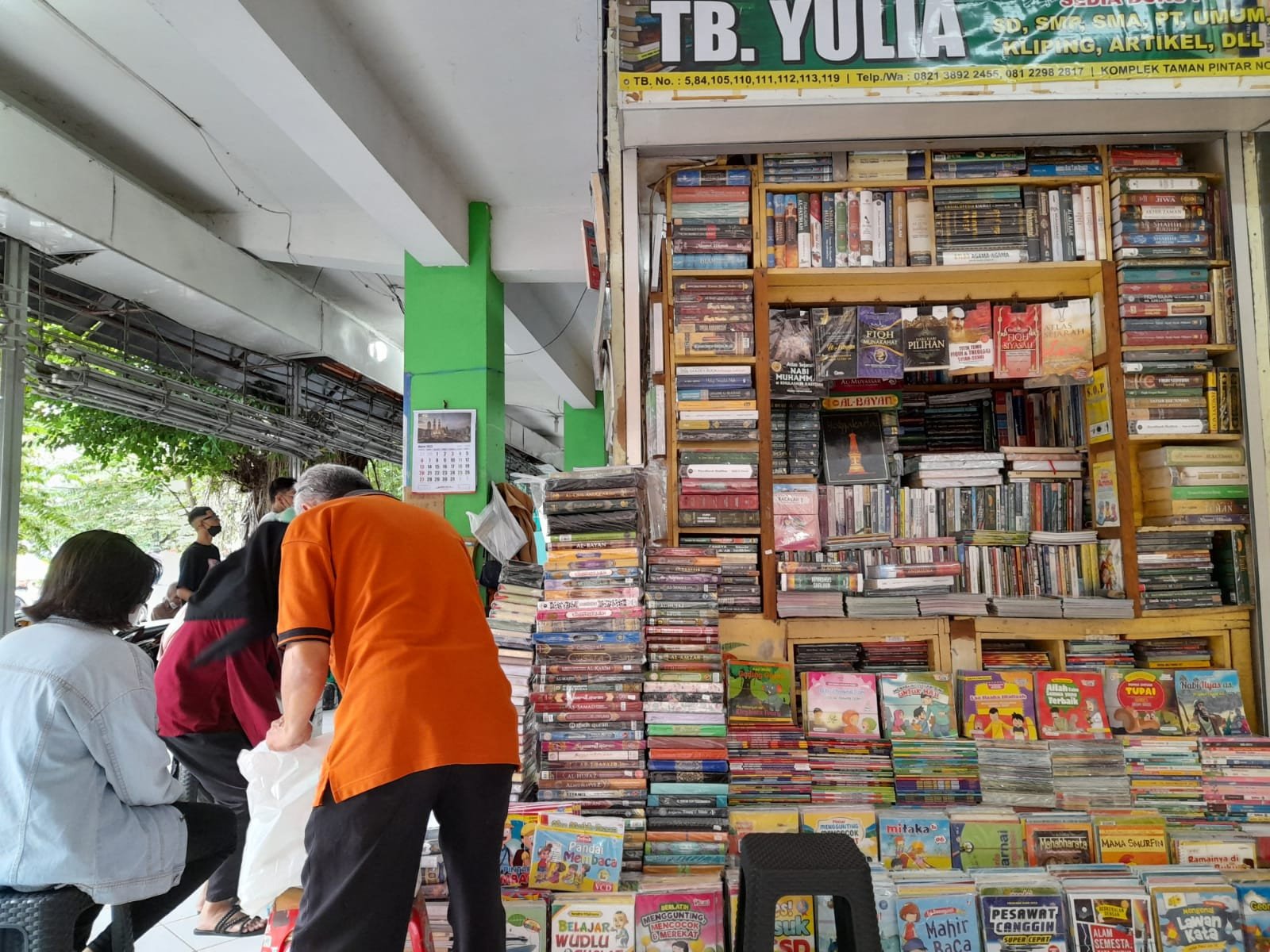 Detail Rak Buku Murah Jogja Nomer 25