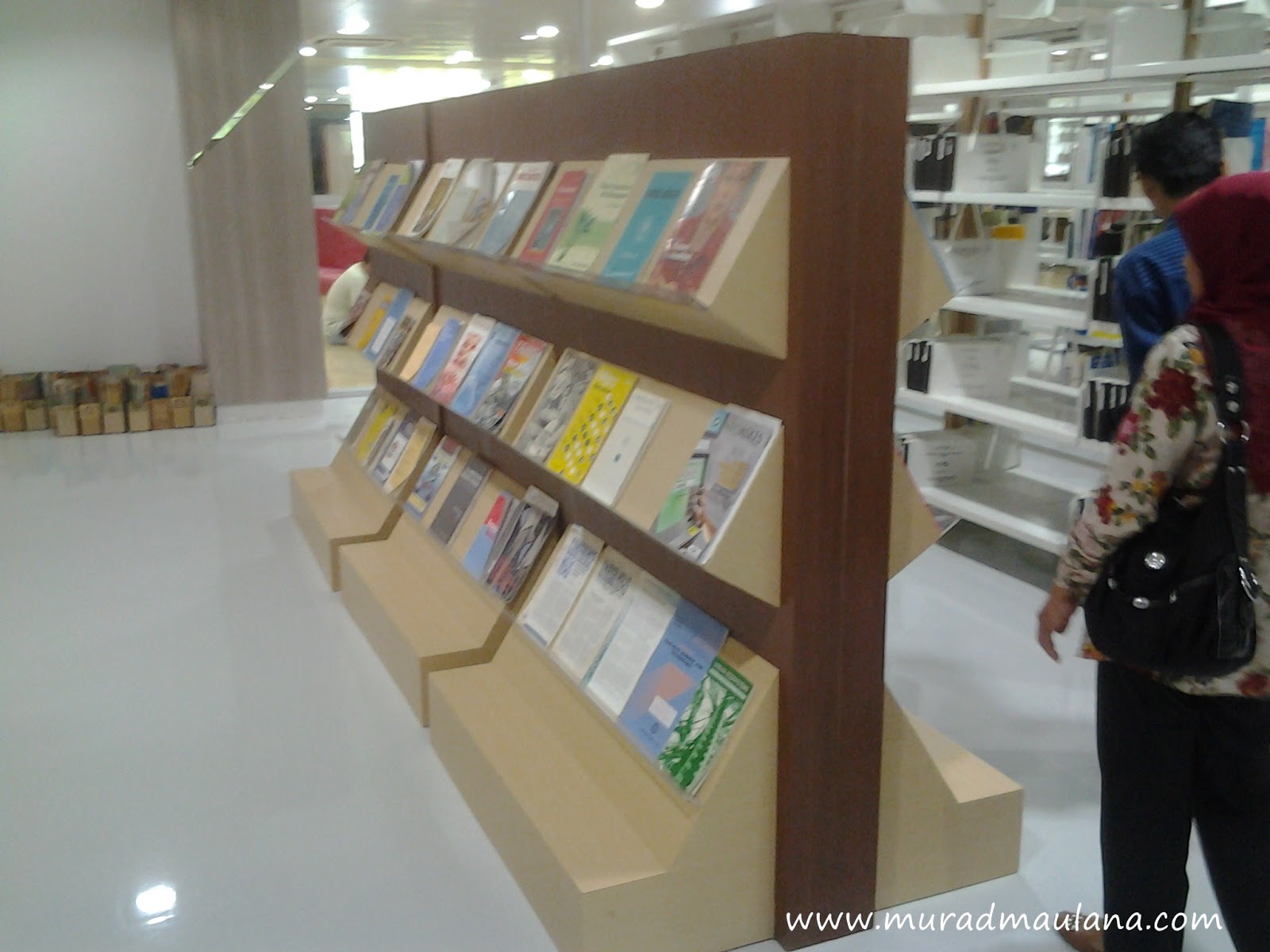 Detail Rak Display Buku Nomer 29