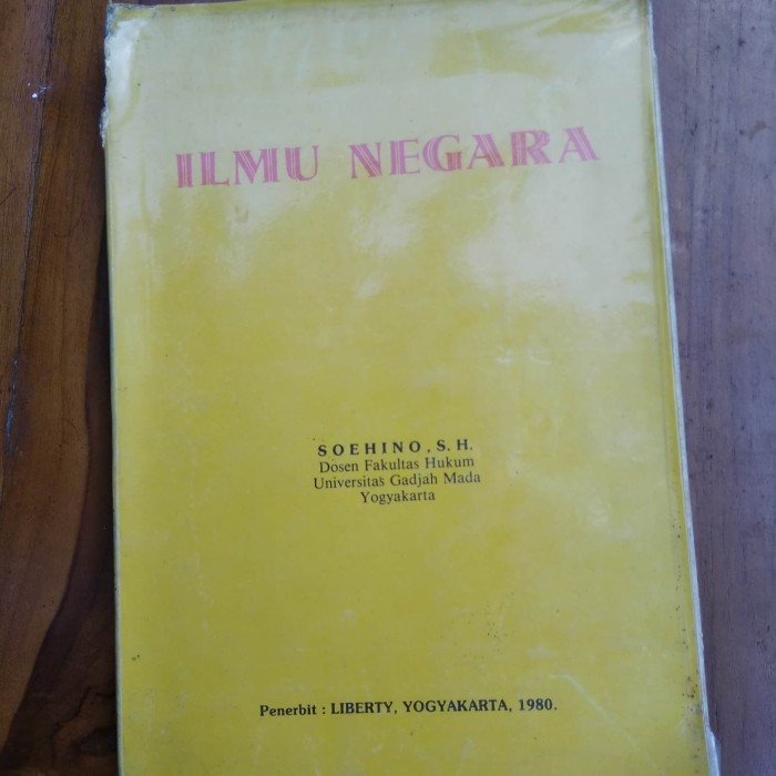 Detail Rangkuman Buku Ilmu Negara Soehino Nomer 15