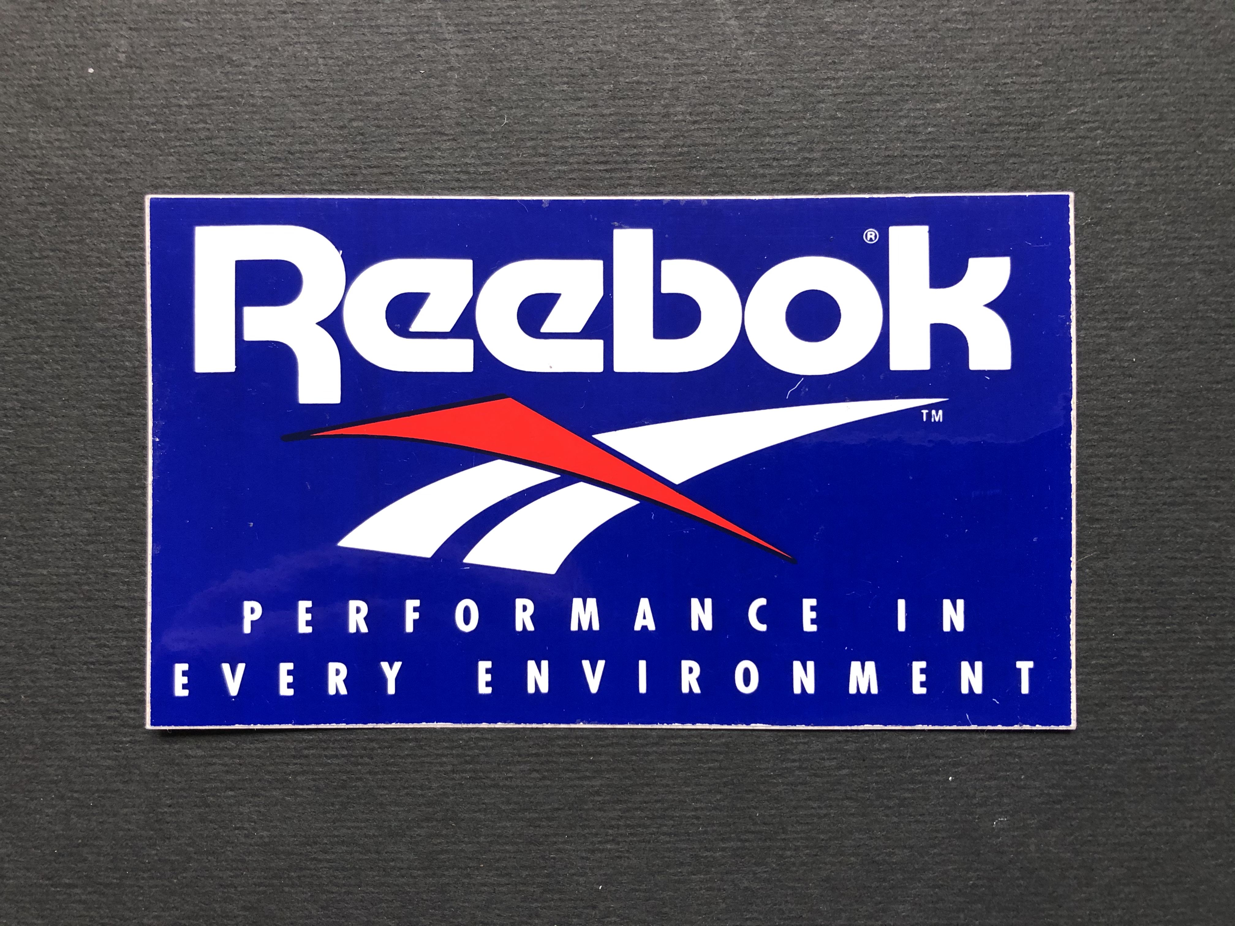 Detail Reebok Logo Classic Nomer 25