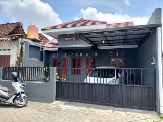 Detail Rumah 200 Meter Persegi Nomer 32