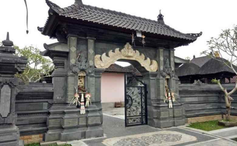 Detail Rumah Adat Bali Dan Fungsinya Nomer 11