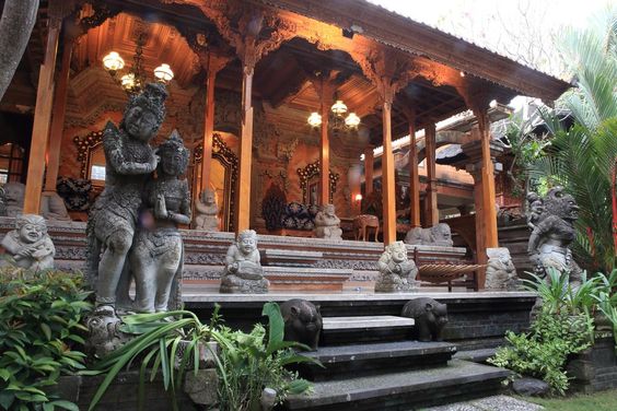 Detail Rumah Adat Bali Dan Fungsinya Nomer 43