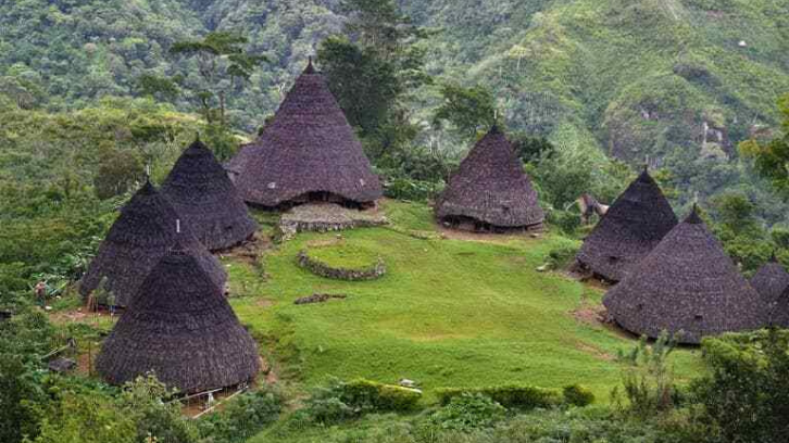 Rumah Adat Nusa Tenggara Timur Dikenal Dengan Nama - KibrisPDR