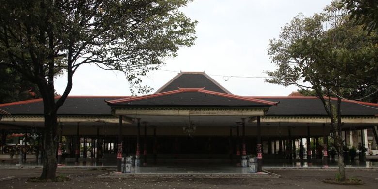 Detail Rumah Adat Provinsi Di Yogyakarta Adalah Nomer 12