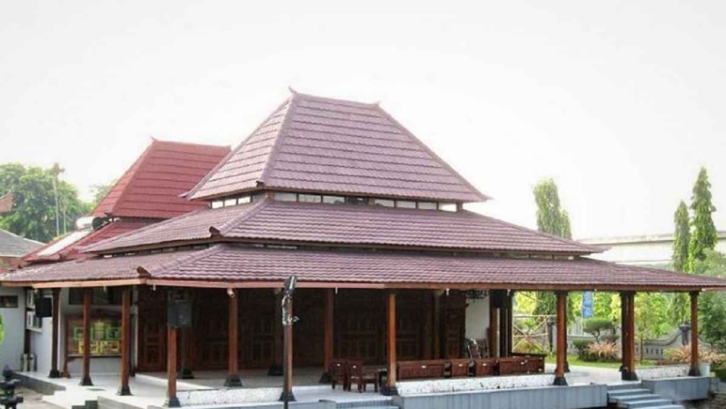 Detail Rumah Adat Provinsi Di Yogyakarta Adalah Nomer 4