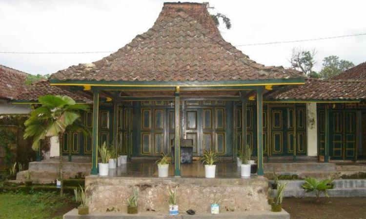 Detail Rumah Adat Provinsi Di Yogyakarta Adalah Nomer 32
