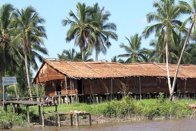 Detail Rumah Adat Suku Asmat Adalah Nomer 41