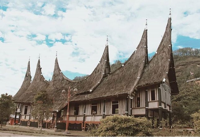 Detail Rumah Adat Sumatera Barat Adalah Nomer 48