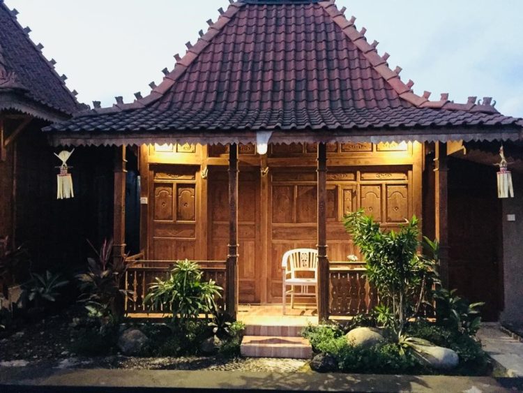 Detail Rumah Adat Yang Ada Di Pulau Jawa Nomer 8