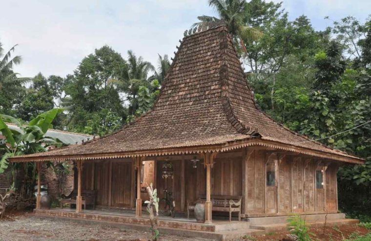 Detail Rumah Adat Yogyakarta Disebut Nomer 10