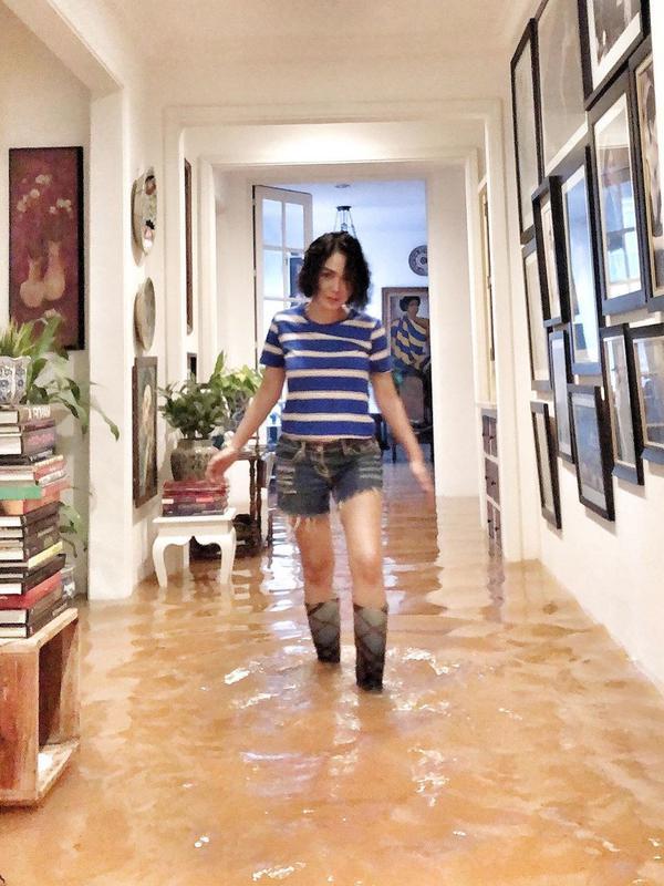 Detail Rumah Artis Yang Terkena Banjir 2020 Nomer 19