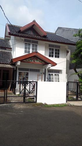 Detail Rumah Dikontrakkan Di Kebayoran Lama Nomer 3