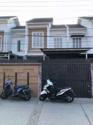 Detail Rumah Disewakan Di Komplek Pengayoman Tangerang Nomer 2