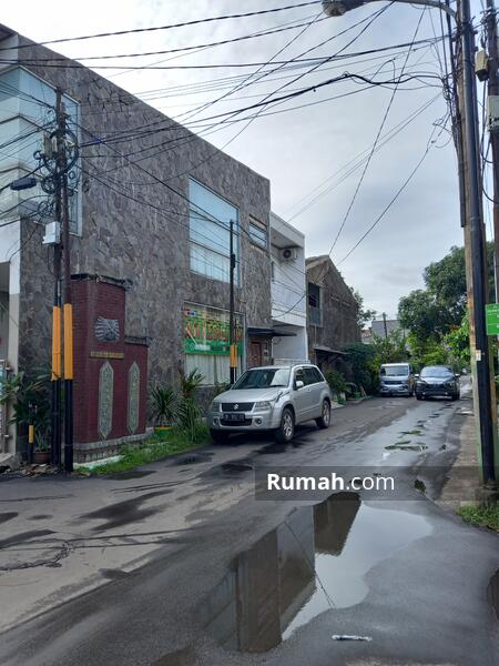 Detail Rumah Disewakan Di Komplek Pengayoman Tangerang Nomer 26