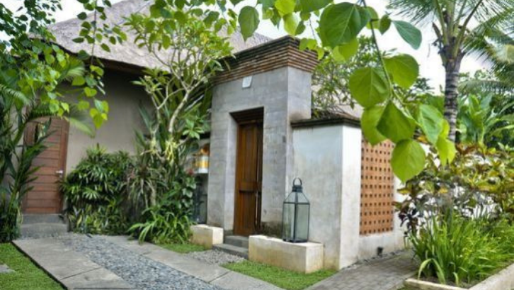 Detail Rumah Gaya Bali Klasik Nomer 24