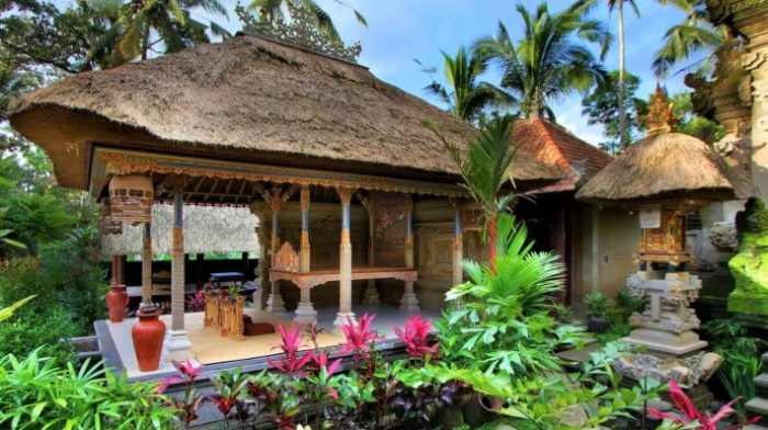 Detail Rumah Gaya Bali Klasik Nomer 38