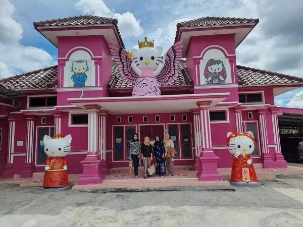 Detail Rumah Hello Kitty Di Prabumulih Nomer 4