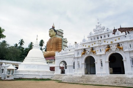 Detail Rumah Ibadah Agama Budha Adalah Nomer 21