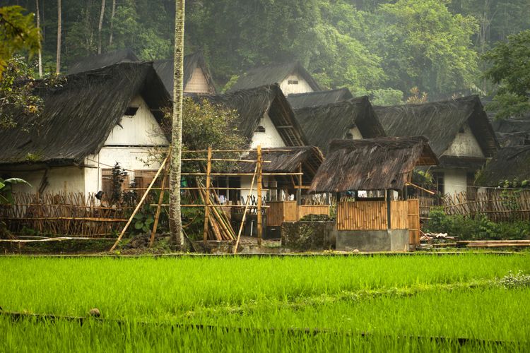 Detail Rumah Kampung Naga Dapat Kita Temukan Di Kabupaten Nomer 31