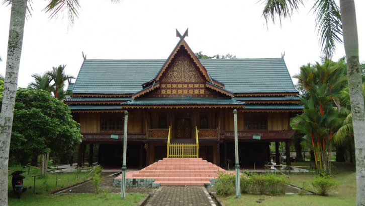 Detail Rumah Kepulauan Riau Nomer 38