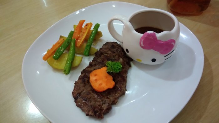 Detail Rumah Makan Hello Kitty Semarang Nomer 11