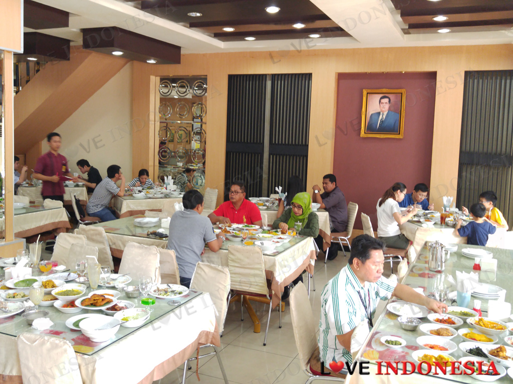 Detail Rumah Makan Padang Garuda Kelapa Gading Nomer 11