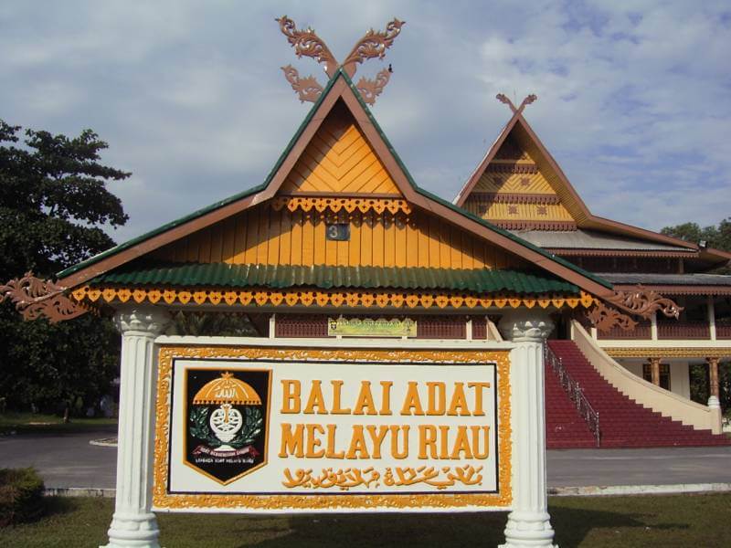 Detail Rumah Melayu Atap Limas Potong Adalah Rumah Adat Daerah Nomer 41