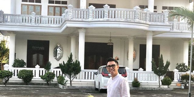 Detail Rumah Para Artis Nomer 21