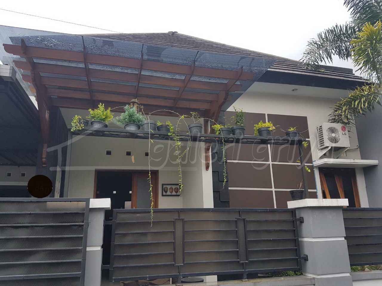 Detail Rumah Seharga 1 Milyar Nomer 29