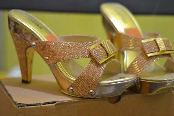 Detail Sandal High Heels Untuk Pernikahan Nomer 49