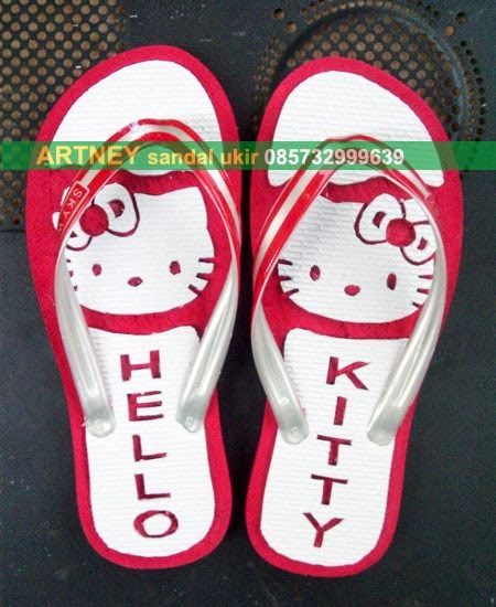 Detail Sandal Ukir Hello Kitty Nomer 17