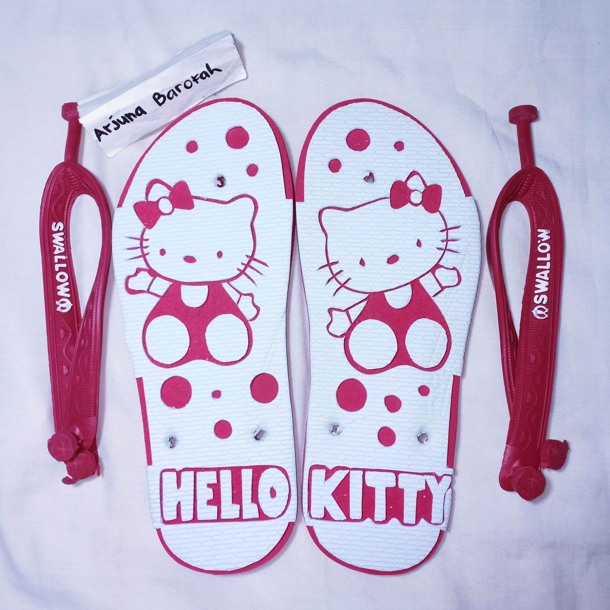 Detail Sandal Ukir Hello Kitty Nomer 4