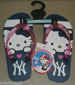 Detail Sandal Ukir Hello Kitty Nomer 42