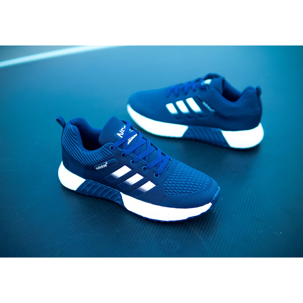 Sepatu Gaya Adidas - KibrisPDR