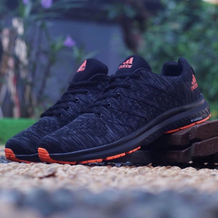 Detail Sepatu Gaya Adidas Nomer 35