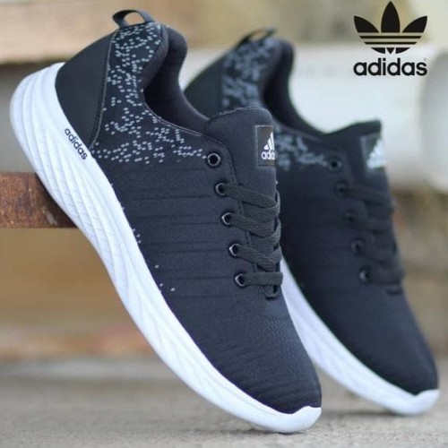 Detail Sepatu Gaya Adidas Nomer 9