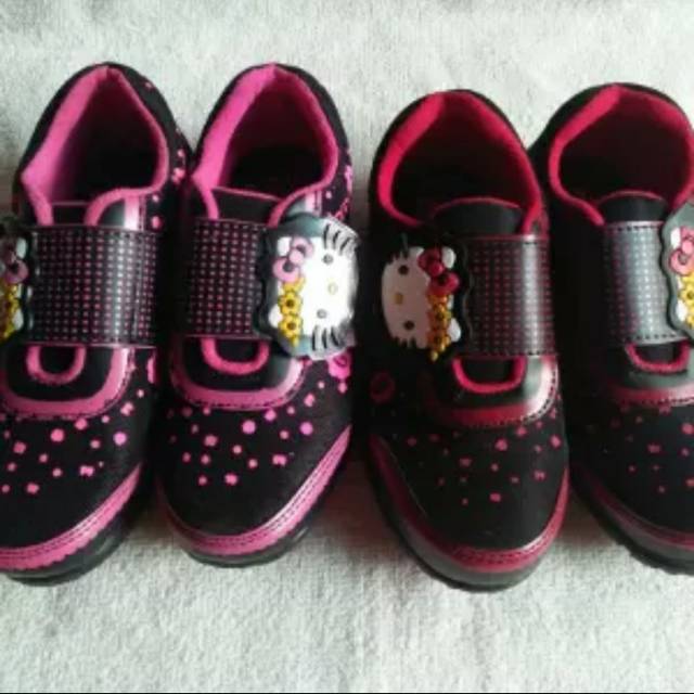 Detail Sepatu Hello Kitty Anak Perempuan Nomer 37