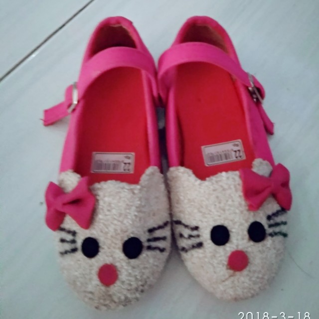 Detail Sepatu Hello Kitty Anak Perempuan Nomer 44