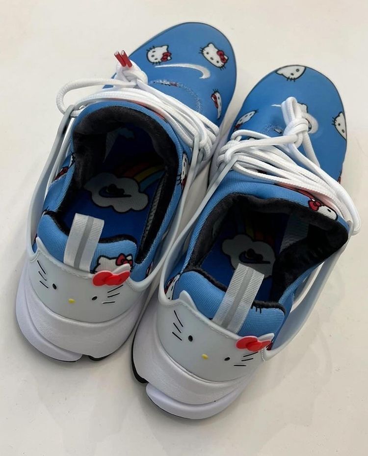 Detail Sepatu Nike Hello Kitty Nomer 25