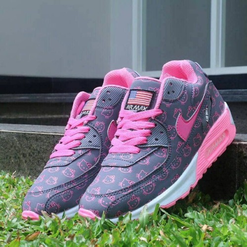 Detail Sepatu Nike Hello Kitty Nomer 4