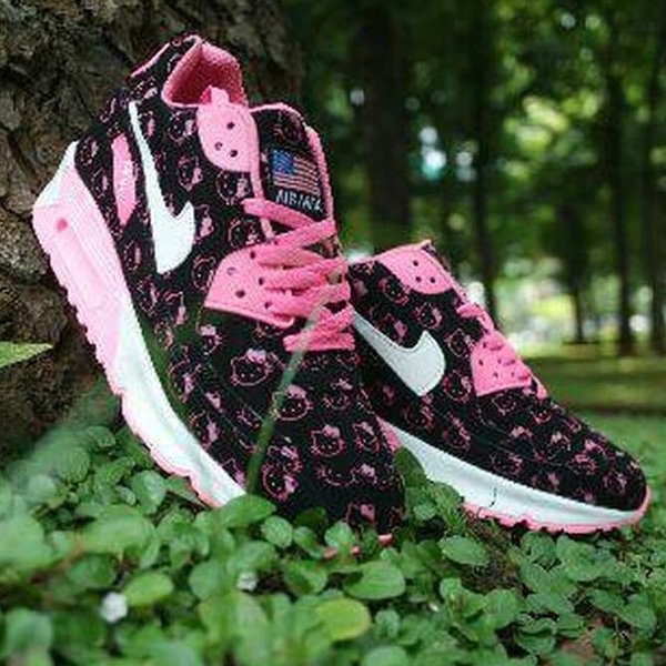 Detail Sepatu Nike Hello Kitty Nomer 30